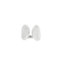 Load image into Gallery viewer, Shell Clasp Ring