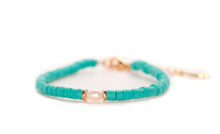 Load image into Gallery viewer, Windansea Bracelet ~ Salty Shells