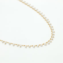 Load image into Gallery viewer, Sweet Pearls Necklace