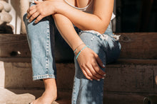 Load image into Gallery viewer, Windansea Bracelet ~ Salty Shells