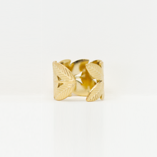 Load image into Gallery viewer, Leaves Ring